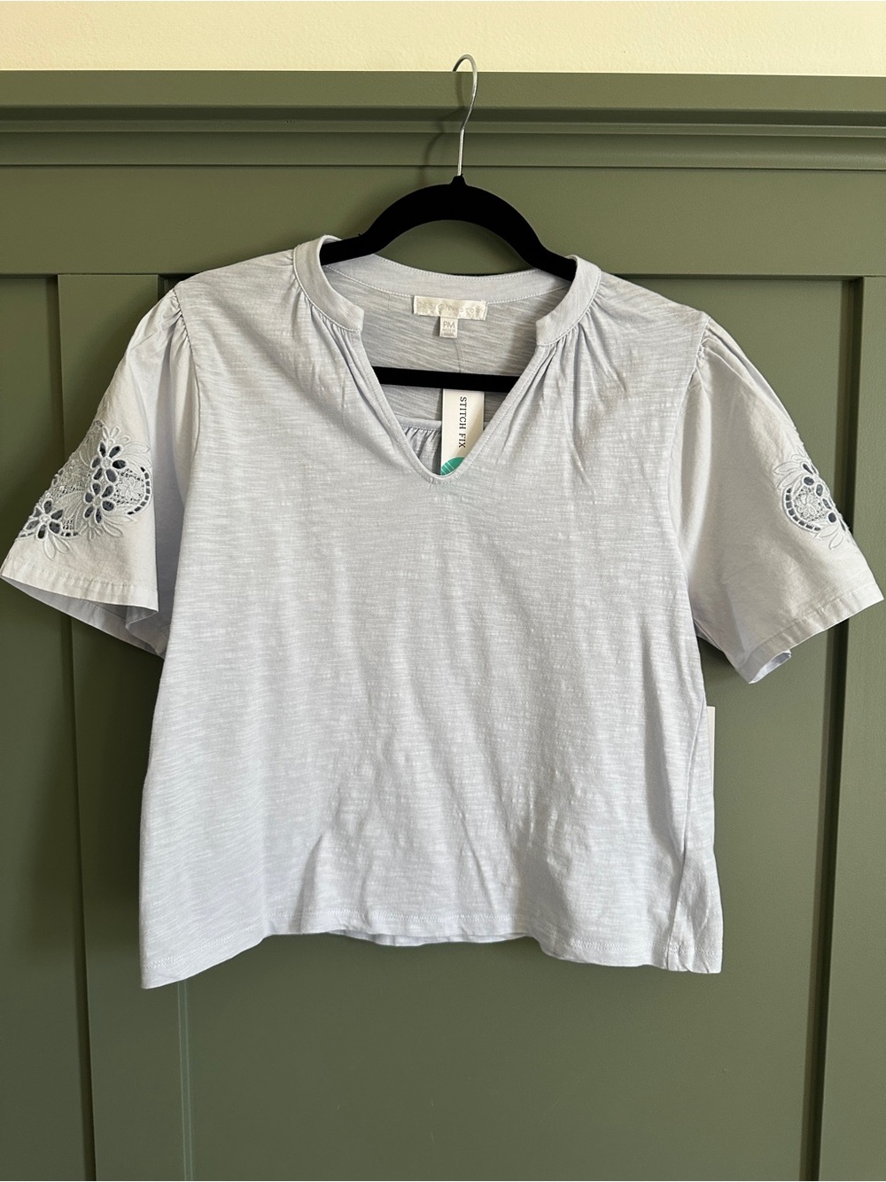 Design History Light Gray Short Sleeve V-Neck Top with Sleeve Cutwork